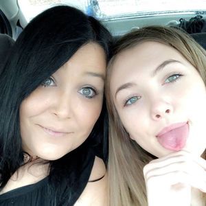 Meet your Posher, Korinn